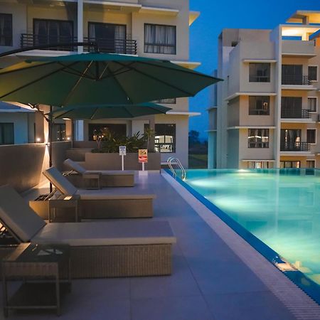 The Pearl Club Resort Shantiniketan Bagian luar foto