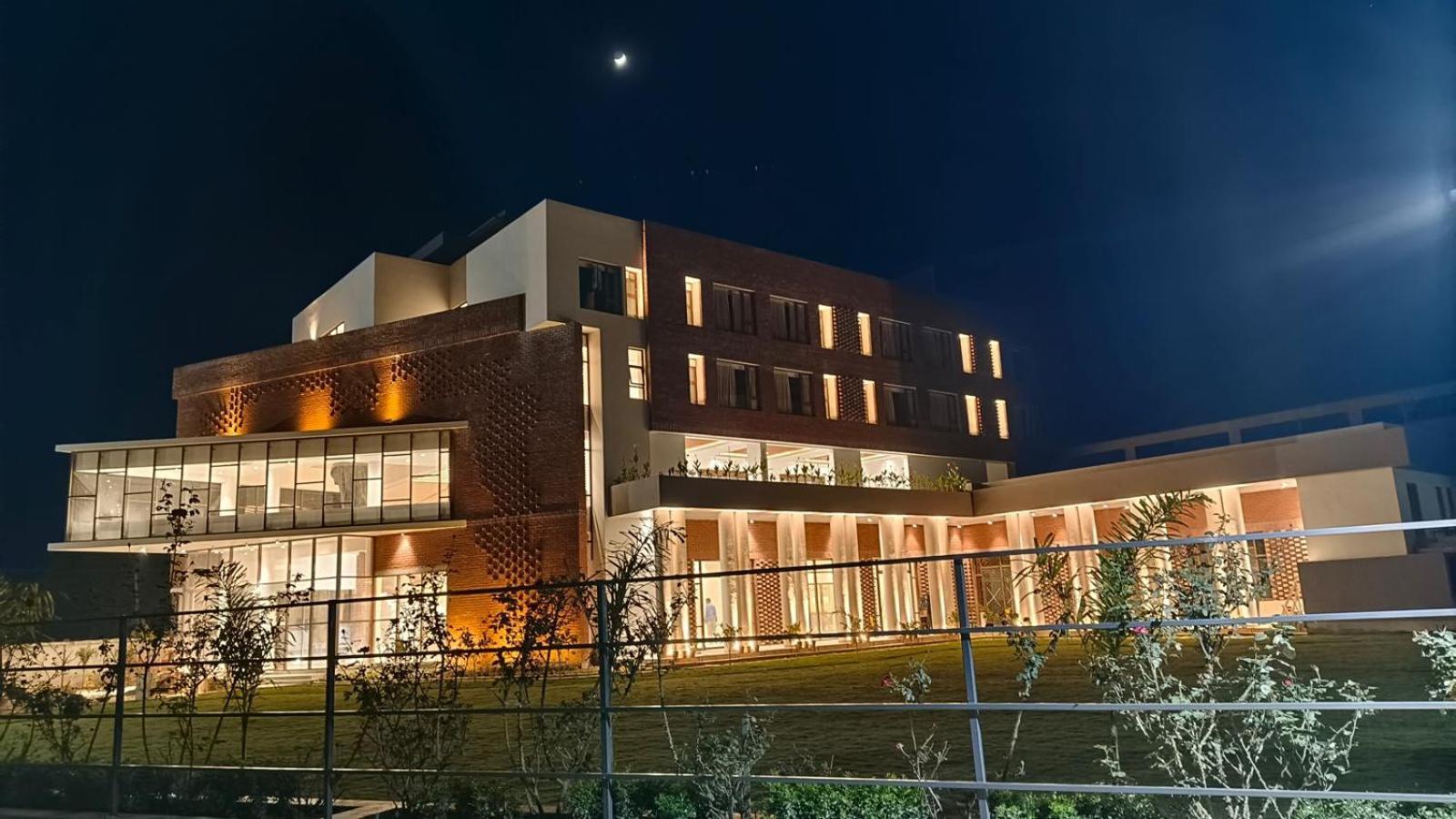 The Pearl Club Resort Shantiniketan Bagian luar foto