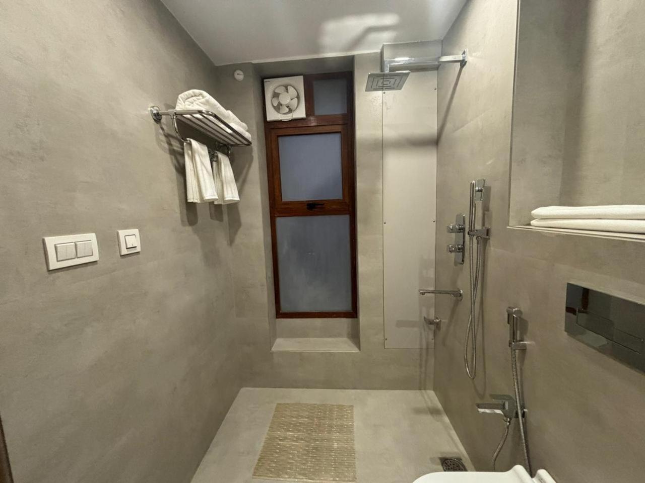 The Pearl Club Resort Shantiniketan Bagian luar foto