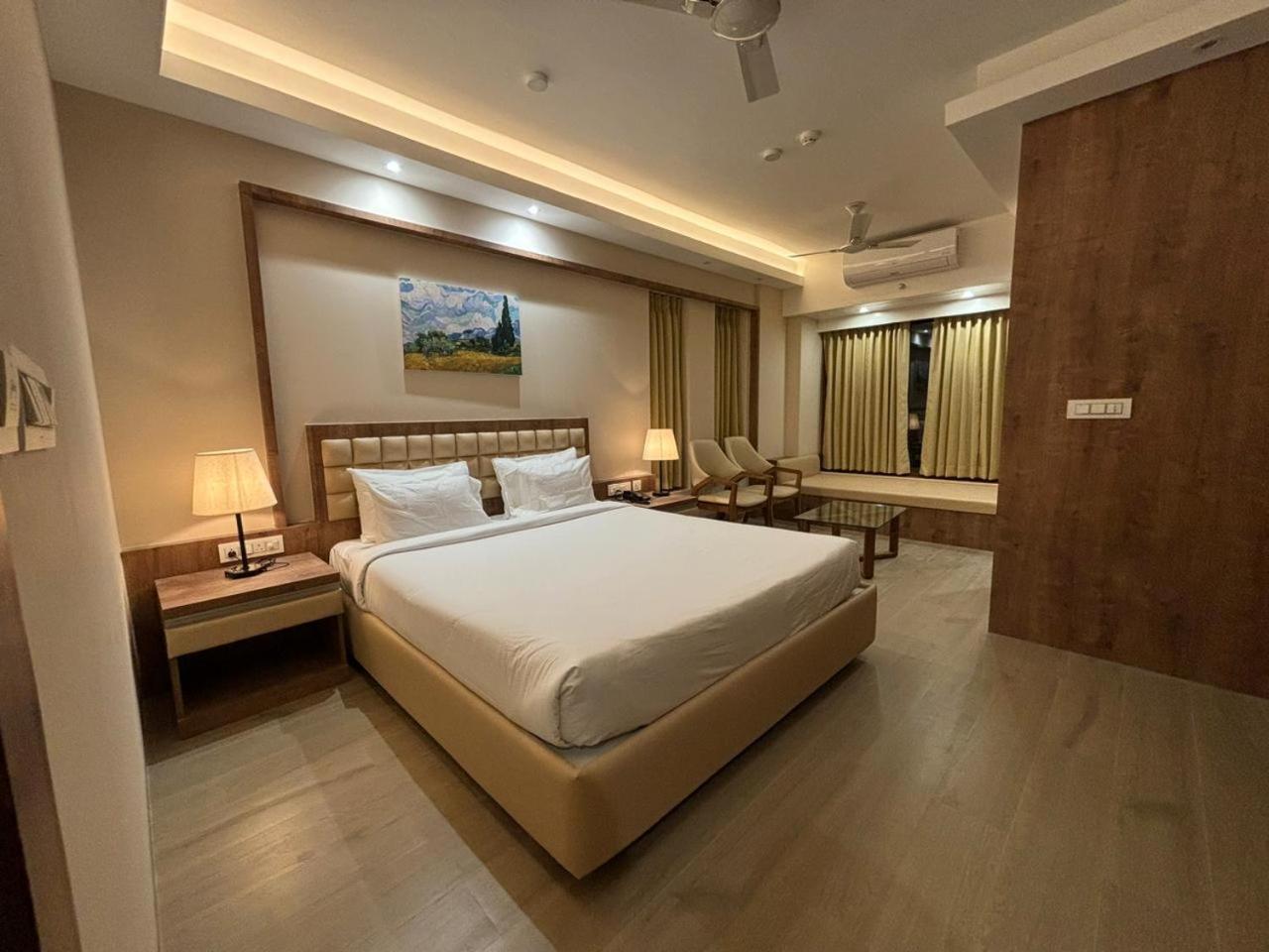 The Pearl Club Resort Shantiniketan Bagian luar foto
