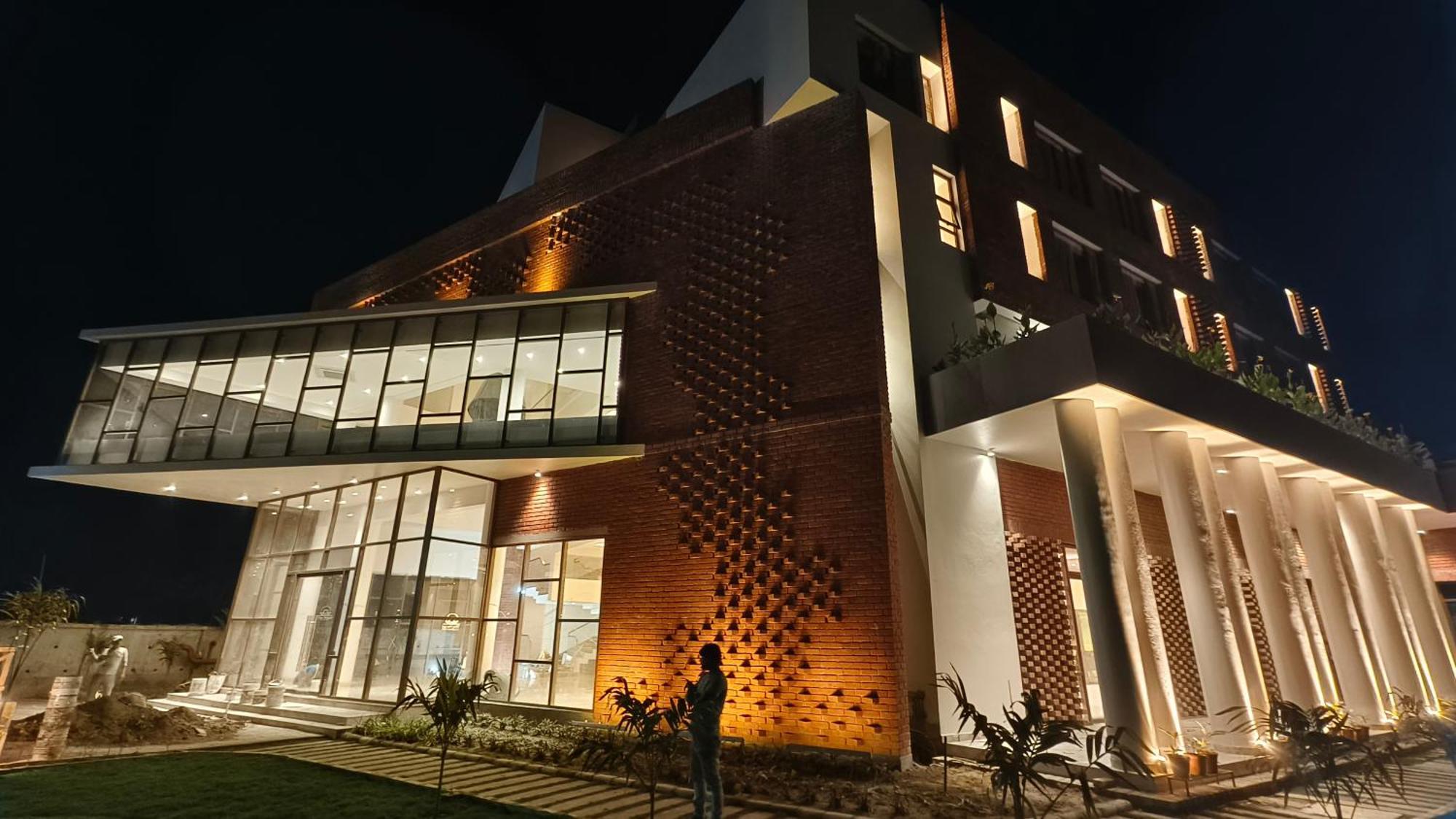 The Pearl Club Resort Shantiniketan Bagian luar foto