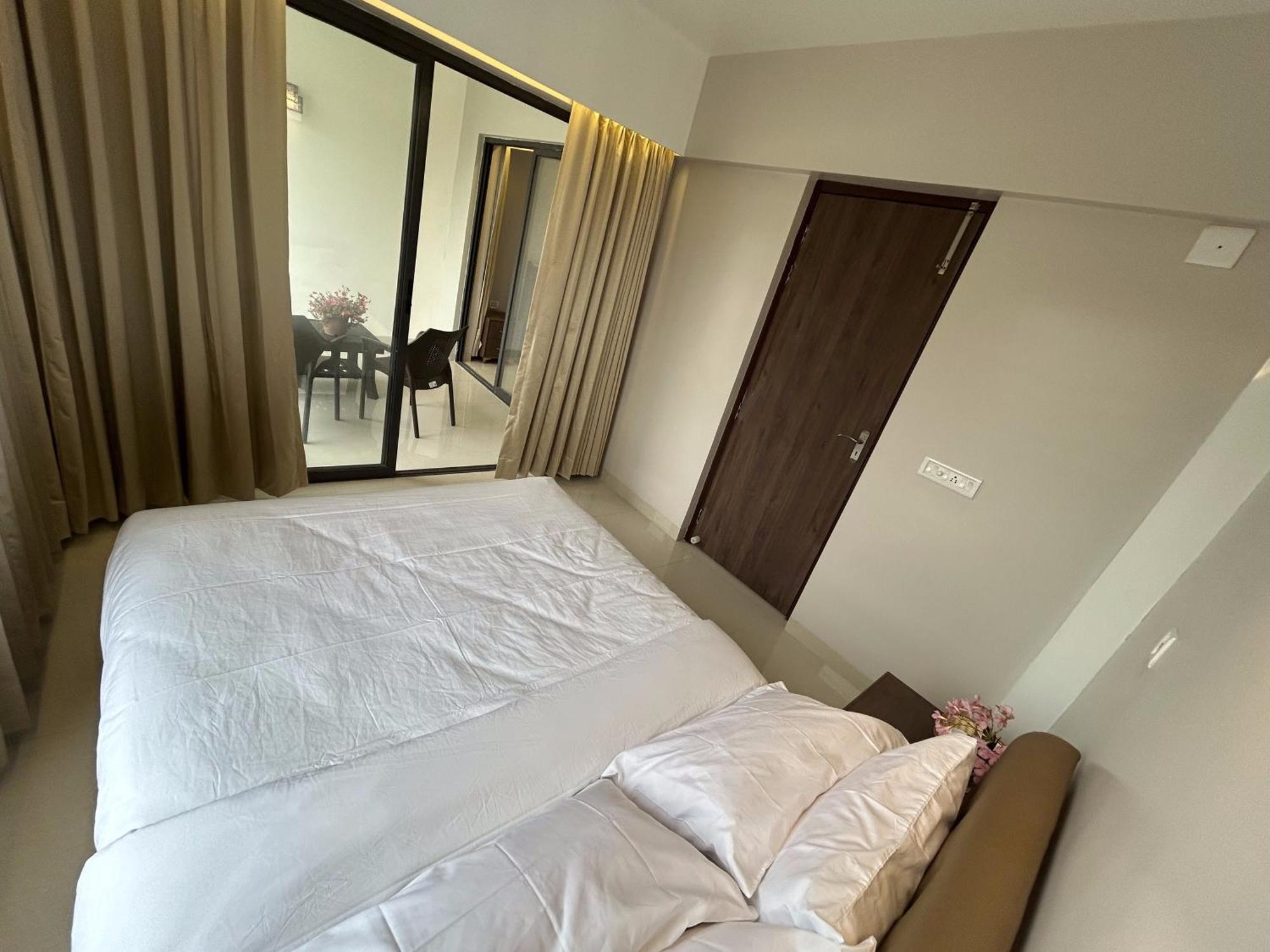 The Pearl Club Resort Shantiniketan Bagian luar foto